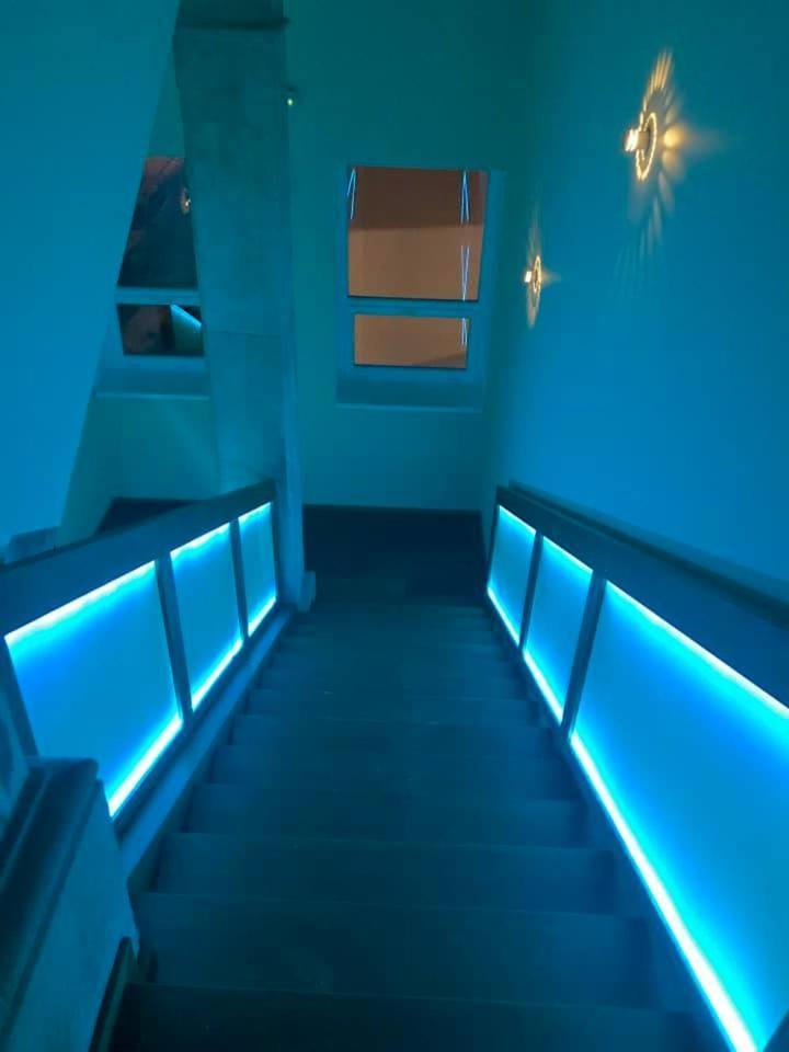 Sokolovna Trutnov Hostel Luaran gambar